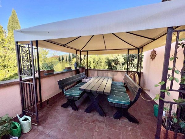 casa indipendente in vendita a Magione in zona Agello