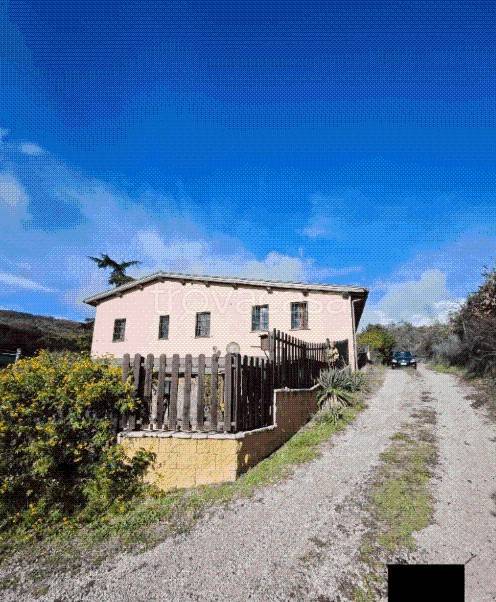 casa indipendente in vendita a Magione in zona Villa