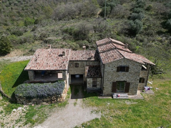 casale in vendita a Magione in zona San Savino