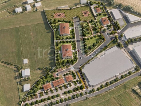 locale commerciale in vendita a Magione