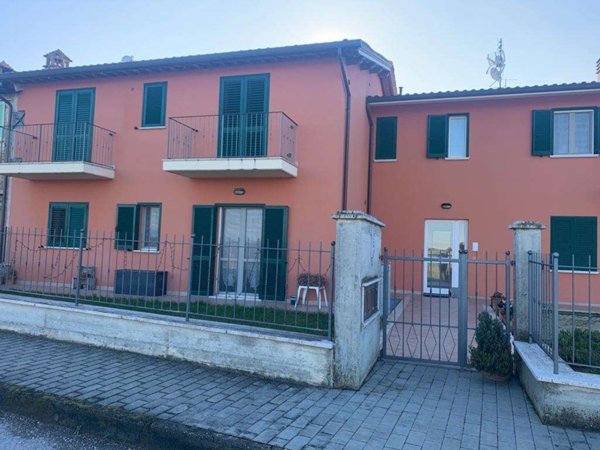appartamento in vendita a Marsciano in zona Villanova