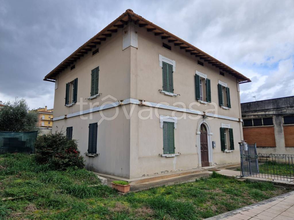 casa indipendente in vendita a Marsciano