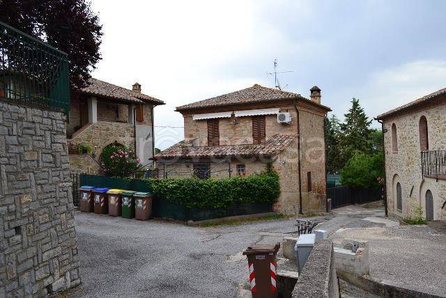 casa indipendente in vendita a Marsciano in zona Castiglione della Valle