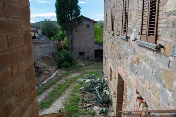 casa indipendente in vendita a Perugia in zona Pilonico Materno