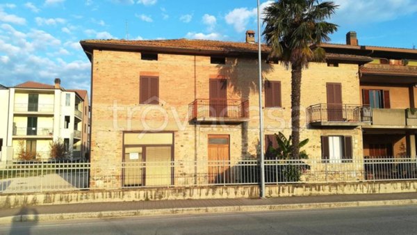 casa indipendente in vendita a Marsciano