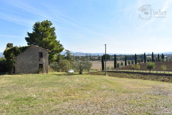 casa indipendente in vendita a Marsciano