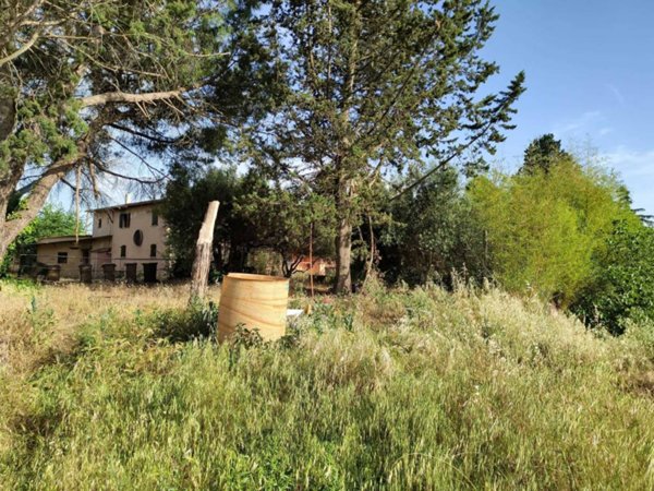 casa indipendente in vendita a Marsciano