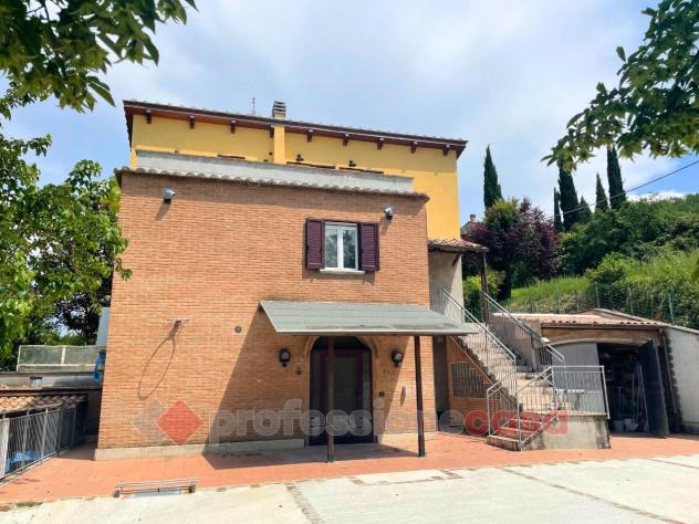 casale in vendita a Marsciano