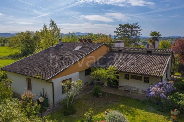 casa indipendente in vendita a Marsciano