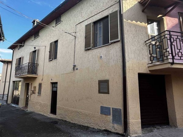 casa indipendente in vendita a Marsciano in zona San Biagio della Valle