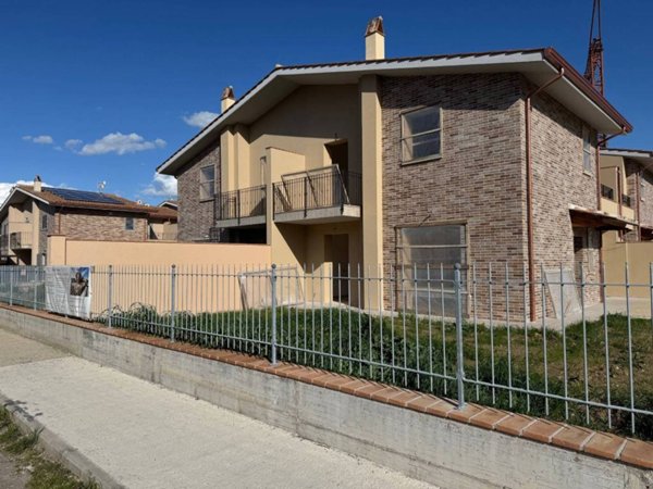 casa indipendente in vendita a Marsciano