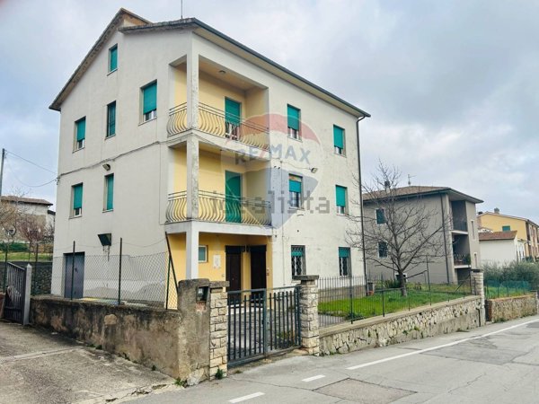 casa indipendente in vendita a Marsciano in zona Spina