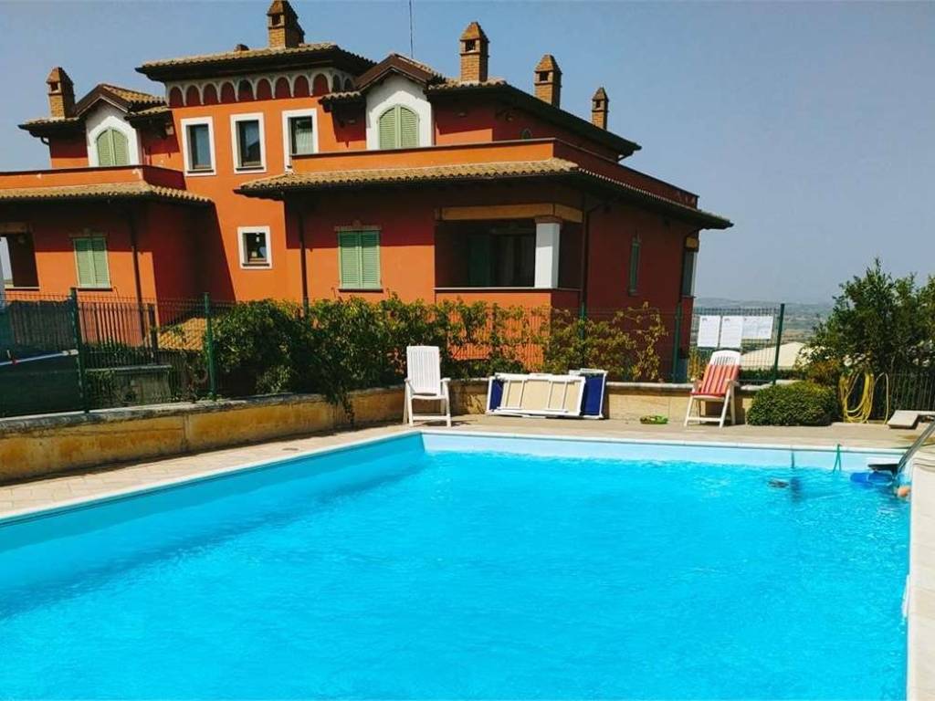 appartamento in vendita a Marsciano in zona Castello delle Forme