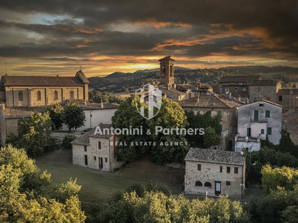 casa indipendente in vendita a Marsciano
