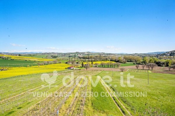 appartamento in vendita a Marsciano in zona Spina