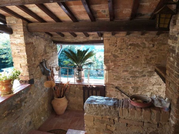 casa indipendente in vendita a Marsciano in zona Migliano