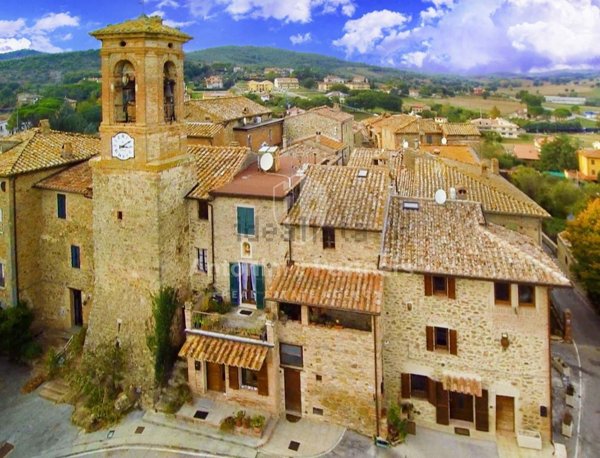 casa indipendente in vendita a Marsciano