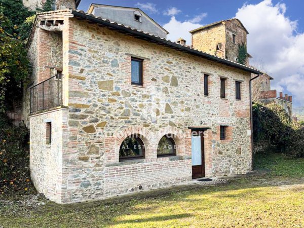 casa indipendente in vendita a Marsciano