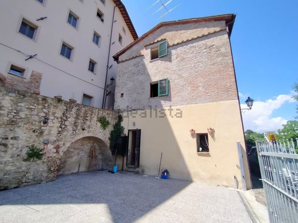 appartamento in vendita a Marsciano in zona Papiano