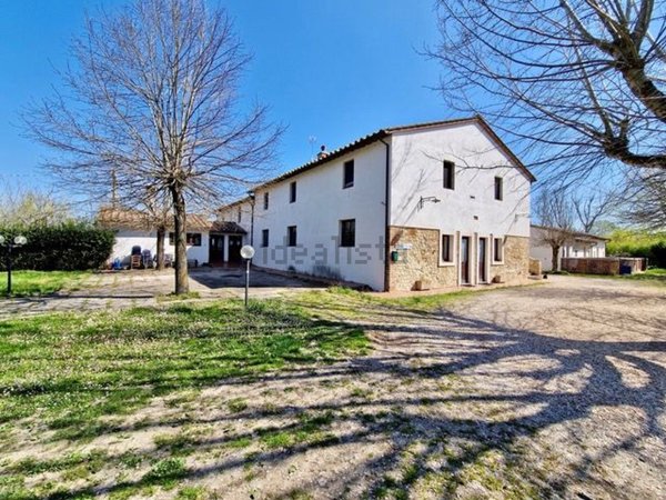 casale in vendita a Marsciano