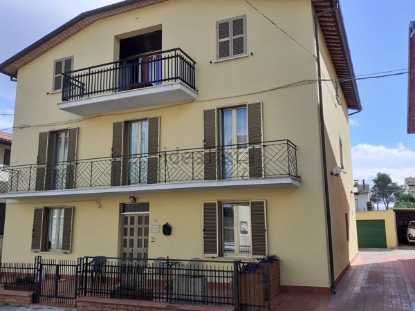 casa indipendente in vendita a Marsciano