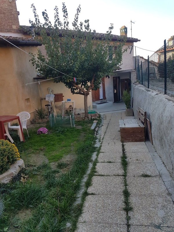 casa indipendente in vendita a Marsciano in zona Castello delle Forme