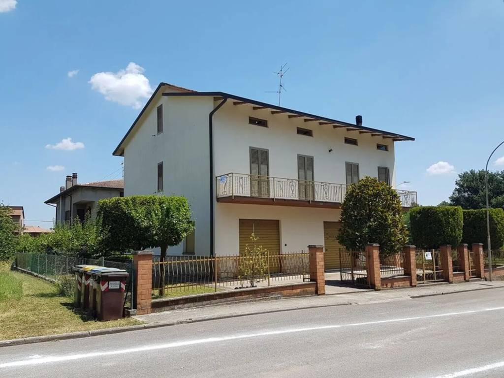 casa indipendente in vendita a Marsciano