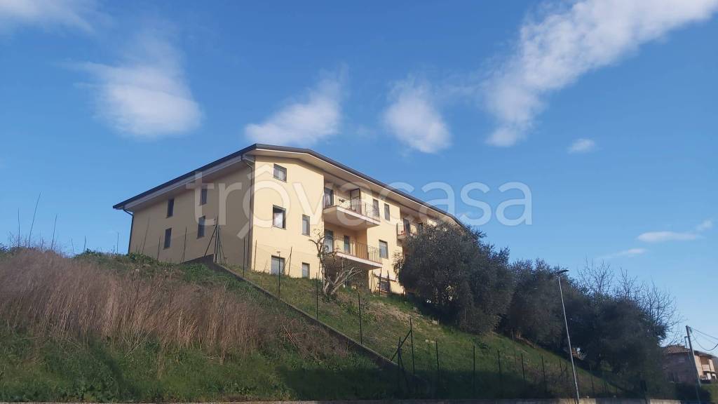 appartamento in vendita a Marsciano in zona Papiano