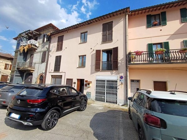 appartamento in vendita a Marsciano in zona Papiano