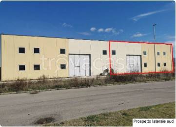 locale commerciale in vendita a Marsciano in zona Papiano