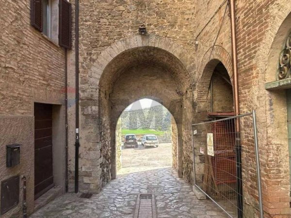 appartamento in vendita a Marsciano in zona Compignano