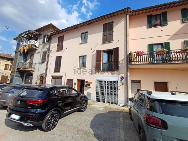 appartamento in vendita a Marsciano in zona Papiano