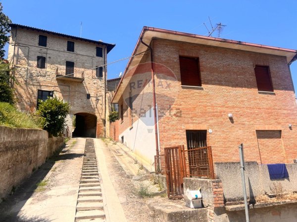 appartamento in vendita a Marsciano in zona Papiano