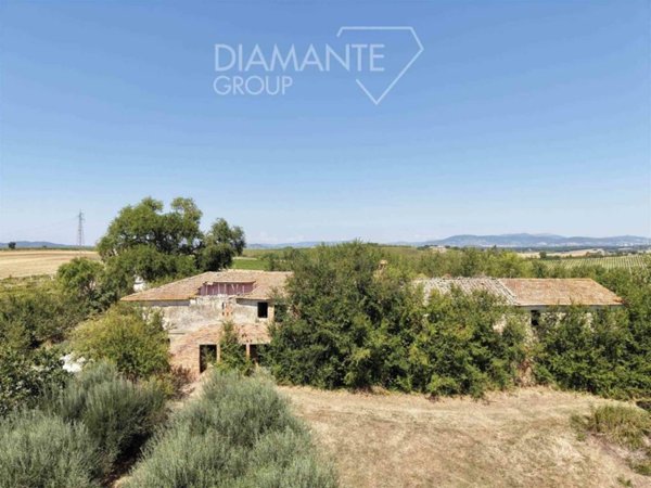 casa indipendente in vendita a Marsciano