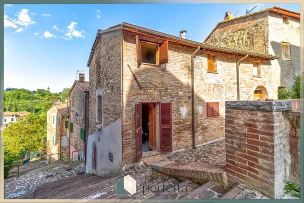 casa indipendente in vendita a Marsciano in zona Cerqueto