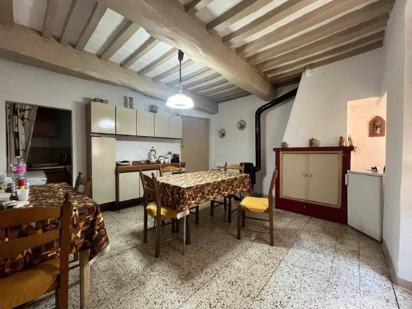 casa indipendente in vendita a Marsciano in zona Compignano