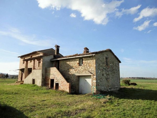 casa indipendente in vendita a Marsciano