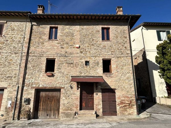 casale in vendita a Marsciano