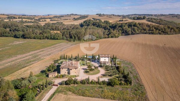 casa indipendente in vendita a Marsciano