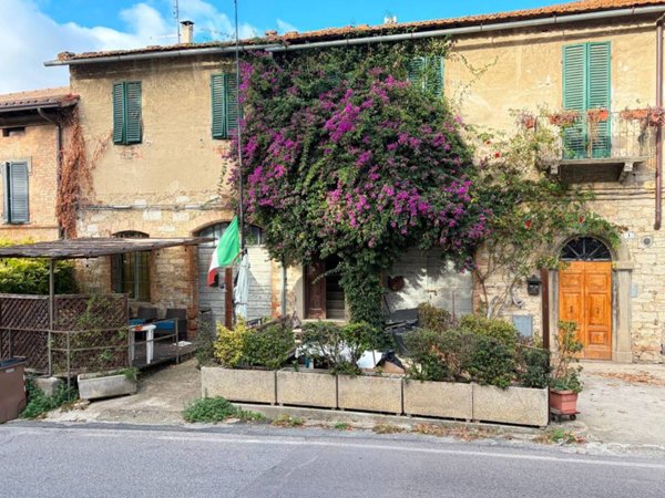 casa indipendente in vendita a Marsciano in zona Cerqueto