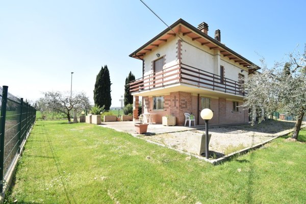 casa indipendente in vendita a Marsciano in zona Papiano
