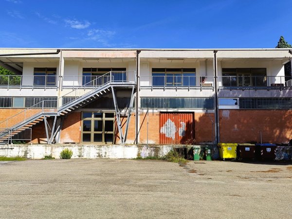 capannone in vendita a Marsciano