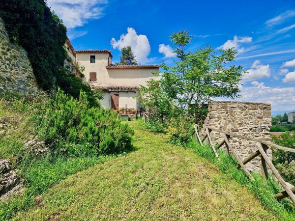 casa indipendente in vendita a Marsciano in zona Migliano