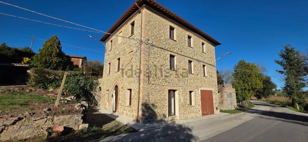 casa indipendente in vendita a Marsciano in zona Spina