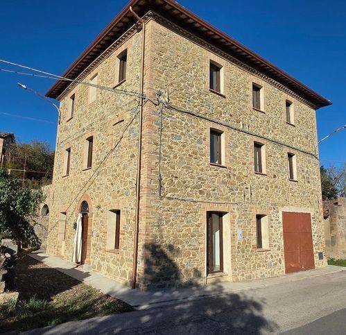 casa indipendente in vendita a Marsciano in zona Spina