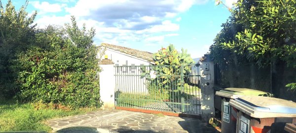 casa indipendente in vendita a Marsciano in zona Spina