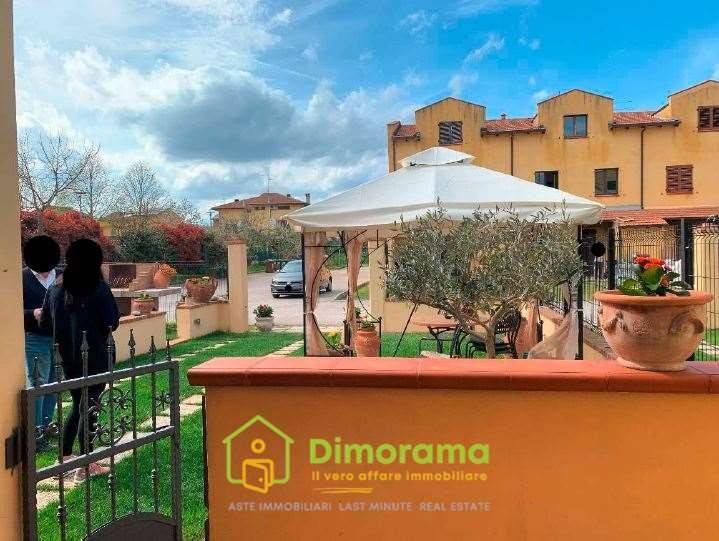 casa indipendente in vendita a Marsciano