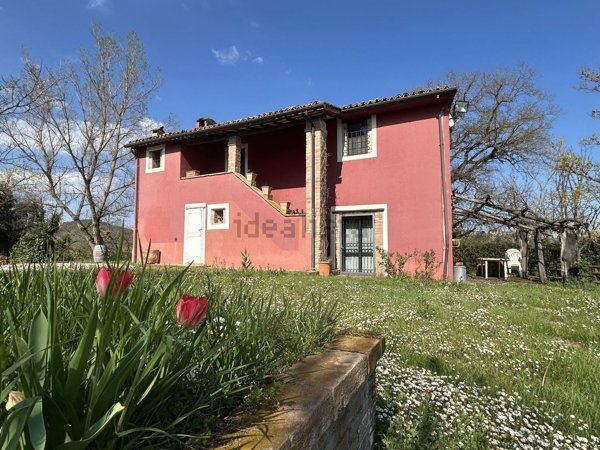 casale in vendita a Marsciano