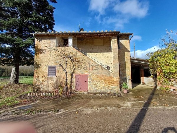 casa indipendente in vendita a Marsciano in zona Compignano
