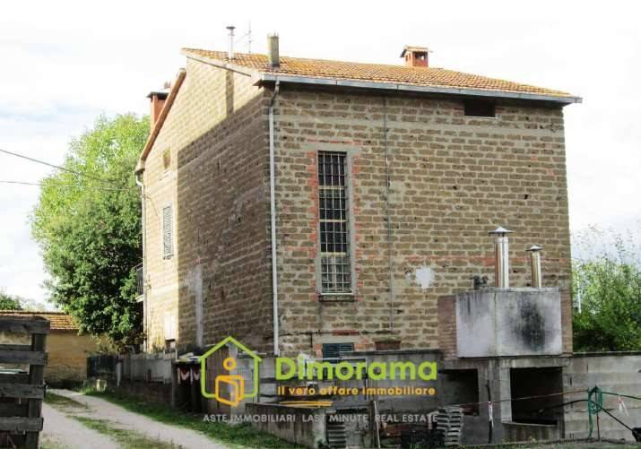 casa indipendente in vendita a Marsciano